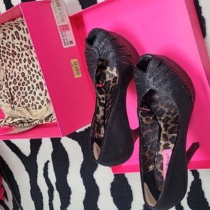 Betsy black glitter stilettos